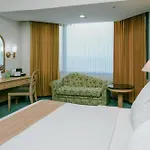 Horison Ultima Bandung