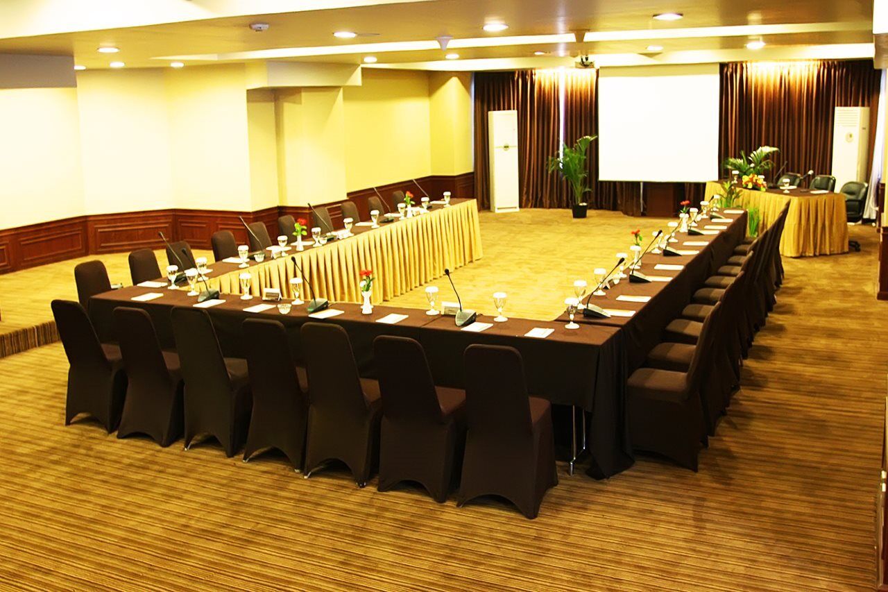 Horison Ultima Bandung